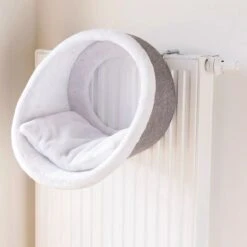 Trixie Radiator Hangmat Iglo - Wit/Grijs 34 X 38 X 38 Cm -Kattenbenodigdheden Winkel 1200x1200 535