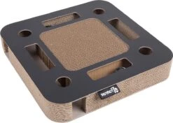 Interactief Krabspeelgoed Van Karton Met Balletje En Belletje - District 70 SPY - Zwart Of Wit 35x35x6cm - Zwart -Kattenbenodigdheden Winkel 1200x856 1