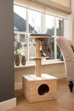Designed By Lotte Kamina - Krabpaal - 40 X 40 X 95 -Kattenbenodigdheden Winkel 800x1200 21