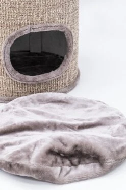 Petrebels Dome 80 Krabton Voor Katten -Cappuccino - Ø 45 X 80 Cm - Stabiel 11 Petrebels Dome 80 Krabton Voor Katten -Cappuccino - Ø 45 X 80 Cm - Stabiel -Kattenbenodigdheden Winkel 800x1200 45